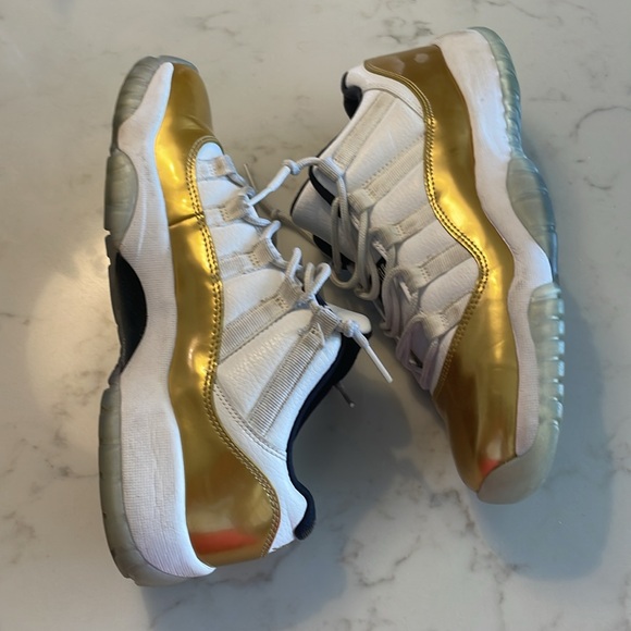 Nike Air Jordan 11 Retro Low Closing Ceremony - Picture 6 of 10